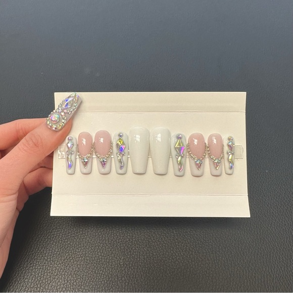 Absolute Handmade Reusable Press On Nails | Bridal Nails | Gemstones | White - Picture 3 of 9